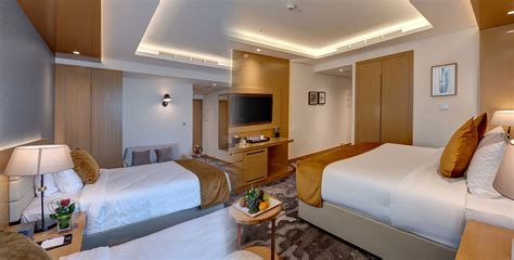 adjacent room in hotel
